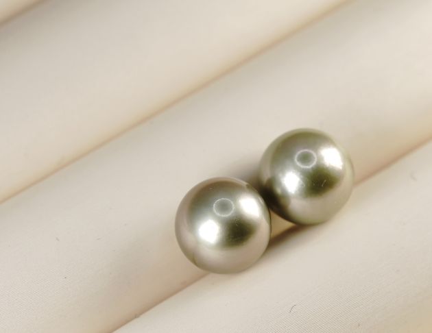 10.5-11mm 大溪地淺灰綠珍珠