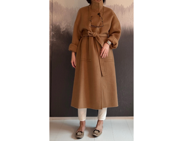 立領駝棕色大衣