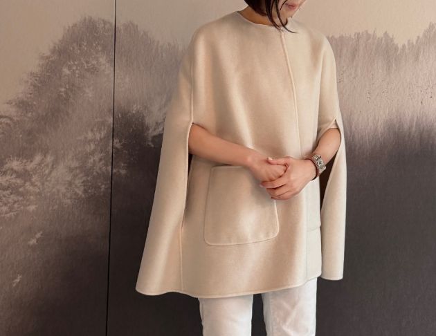 10%Cashmere 雙面斗篷