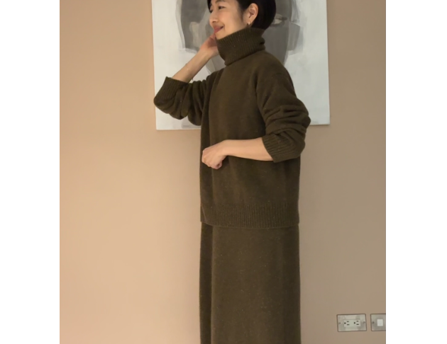 100% Cashmere 喀什米爾橄欖綠色毛衣 -