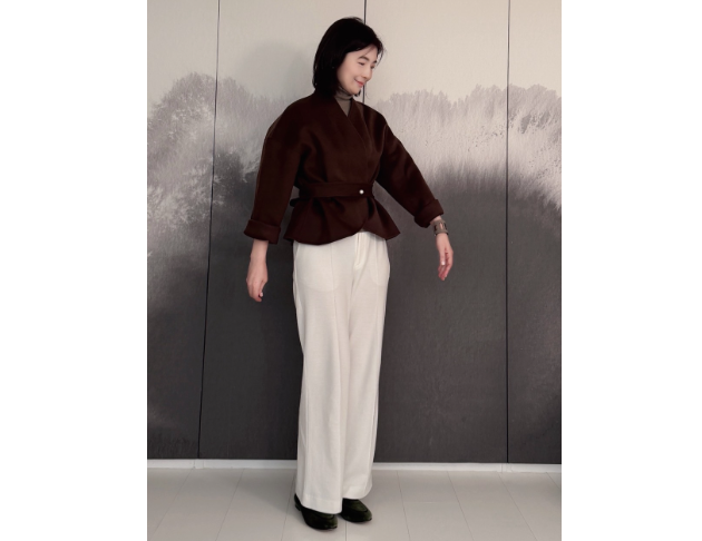 赫本外套 10%Cashmere 90%wool 