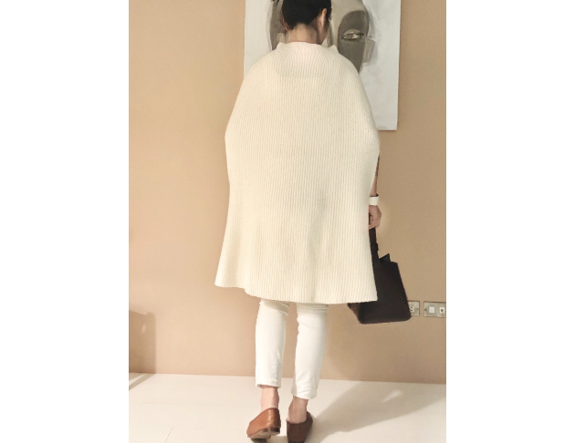 100%Cashmere 喀什米爾白色斗篷毛衣