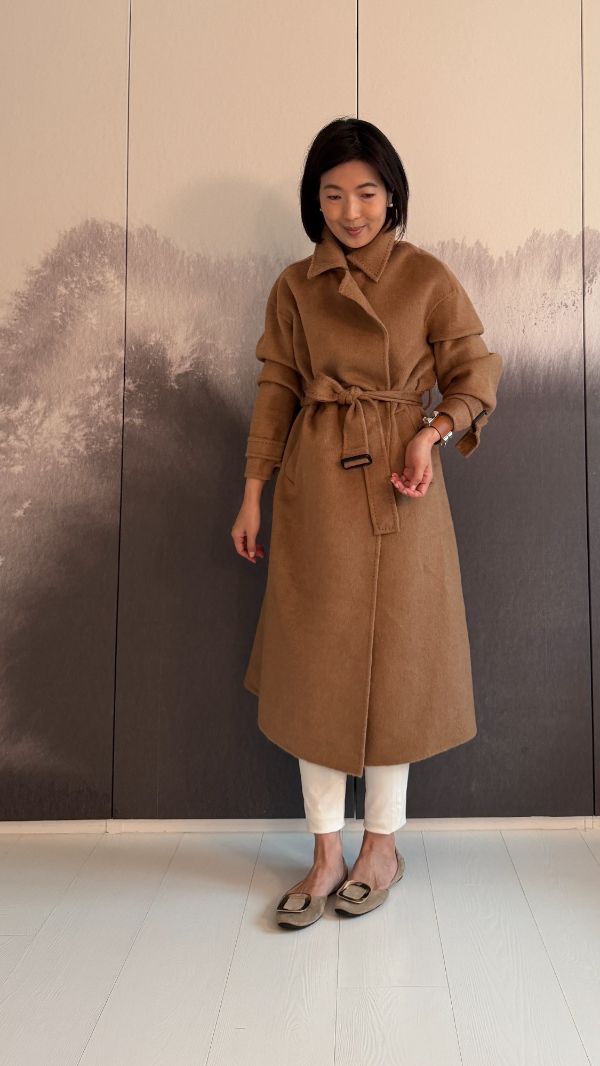 大開領駱駝絨棕色大衣