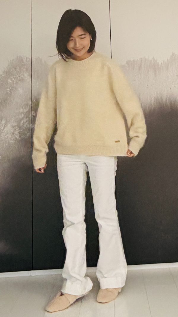 100% Cashmere 香草白毛衣